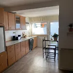 Apartament Tdy Tla Housing & Guest *