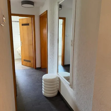 Tdy Tla Housing & Guest Apartament